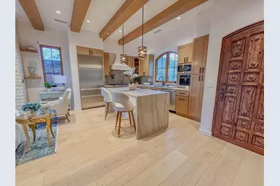 960 NE Mission St, Carmel, CA 93921 - Photo 4