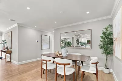 3367 Lindenoaks Dr, San Jose, CA 95117 - Photo 10