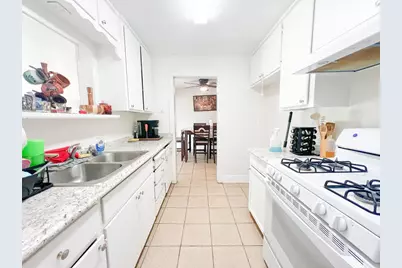 1569 Normandy Dr, Modesto, CA 95351 - Photo 8