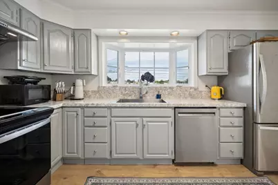 214 Manor Dr, South San Francisco, CA 94080 - Photo 38