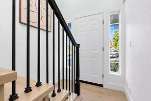 305 Castle Ct, Roseville, CA 95678 - Photo 6