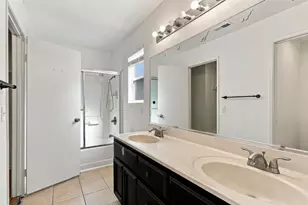 2113 Shelby Creek Ct, Stockton, CA 95206 - Photo 36