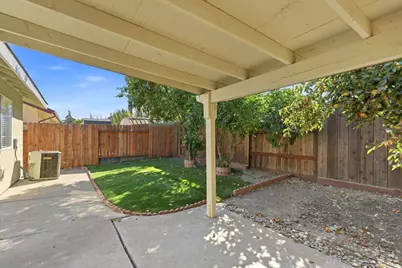 2113 Shelby Creek Ct, Stockton, CA 95206 - Photo 40