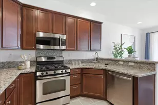 1107 Pepper Rd, San Jose, CA 95133 - Photo 18