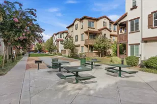 1107 Pepper Rd, San Jose, CA 95133 - Photo 36