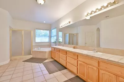 13921 Simko Ranch Ln, Galt, CA 95632 - Photo 30