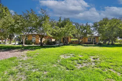 13921 Simko Ranch Ln, Galt, CA 95632 - Photo 2