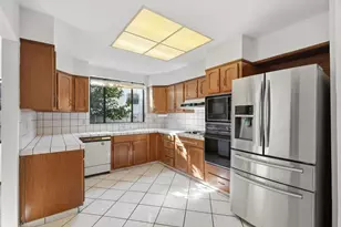 915 Ruth Ave, Belmont, CA 94002 - Photo 12