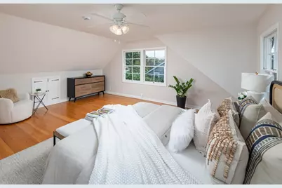 950 Camino Dr, Santa Clara, CA 95050 - Photo 20
