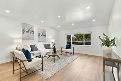 4198 Hamilton Park Dr, San Jose, CA 95130 - Photo 10