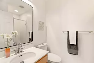 24 Creekside Ln, San Mateo, CA 94401 - Photo 26