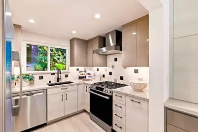 201 Flynn Ave 3, Mountain View, CA 94043 - Photo 8