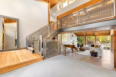 14123 Tracy Ct, Los Altos Hills, CA 94022 - Photo 4