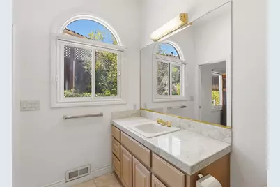 5600 Country Club Pkwy, San Jose, CA 95138 - Photo 56