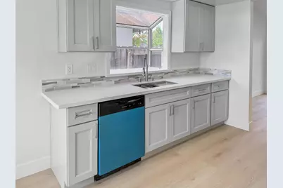 6445 Calvine Rd, Sacramento, CA 95823 - Photo 20