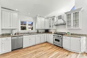 930 Maddux Dr, Palo Alto, CA 94303 - Photo 10