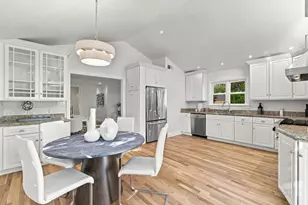 930 Maddux Dr, Palo Alto, CA 94303 - Photo 12