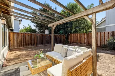 17079 Creekside Cir, Morgan Hill, CA 95037 - Photo 20