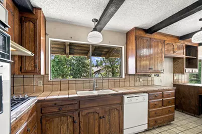 17852 Andrews St, Monte Sereno, CA 95030 - Photo 16