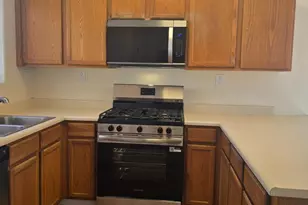 1013 Crestfield St, Soledad, CA 93960 - Photo 6