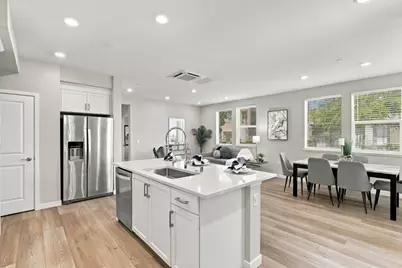 5731 Synergy Ct, San Jose, CA 95119 - Photo 12