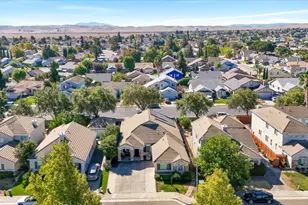 1716 Andrews Cir, Suisun City, CA 94585 - Photo 38