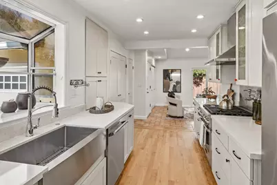 1119 Oregon Ave, Palo Alto, CA 94303 - Photo 10