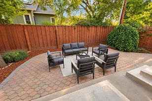 1119 Oregon Ave, Palo Alto, CA 94303 - Photo 20