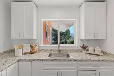 1716 Louvaine Dr, Daly City, CA 94015 - Photo 16