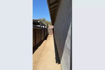 1616 Ironside Dr, Modesto, CA 95358 - Photo 14
