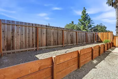 406 Los Encinos Ave 406, San Jose, CA 95134 - Photo 38