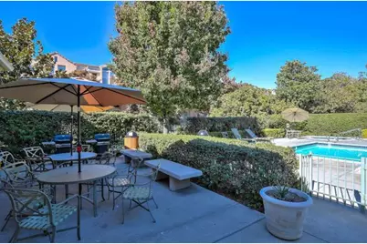 442 Whisman Park Dr, Mountain View, CA 94043 - Photo 28
