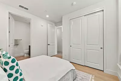 561 San Pasqual Ter 4, Sunnyvale, CA 94085 - Photo 18