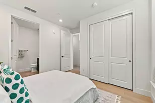 561 San Pasqual Ter 4, Sunnyvale, CA 94085 - Photo 18