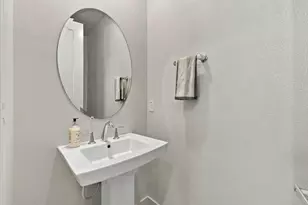 561 San Pasqual Ter 4, Sunnyvale, CA 94085 - Photo 30