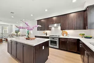 561 San Pasqual Ter 4, Sunnyvale, CA 94085 - Photo 10