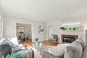 2405 Our Ln, Mountain View, CA 94040 - Photo 6