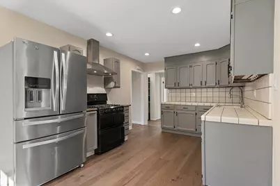 115 Cherry Ave, South San Francisco, CA 94080 - Photo 8