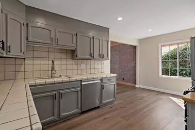 115 Cherry Ave, South San Francisco, CA 94080 - Photo 10