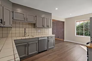 115 Cherry Ave, South San Francisco, CA 94080 - Photo 10