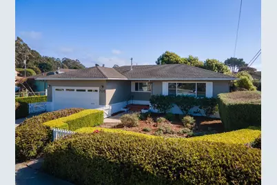 708 Arroyo Leon Dr, Half Moon Bay, CA 94019 - Photo 2