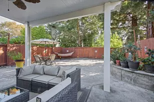 2211 Oakland Ave, Pleasanton, CA 94588 - Photo 32