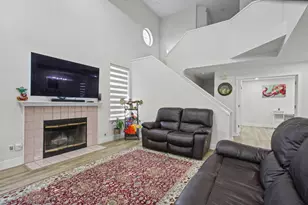2211 Oakland Ave, Pleasanton, CA 94588 - Photo 16