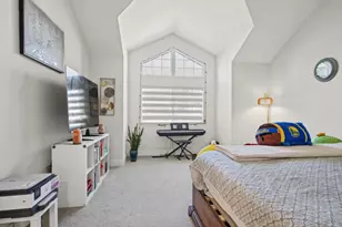 2211 Oakland Ave, Pleasanton, CA 94588 - Photo 24