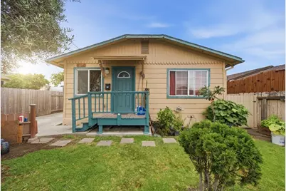 127 N Madeira Ave, Salinas, CA 93905 - Photo 10