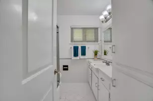 6990 Bollinger Rd, San Jose, CA 95129 - Photo 20