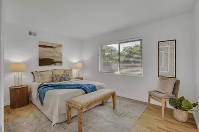 6990 Bollinger Rd, San Jose, CA 95129 - Photo 14