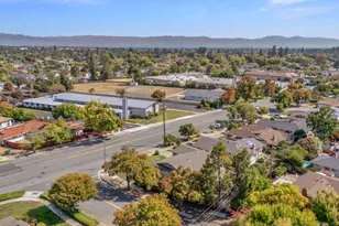 6990 Bollinger Rd, San Jose, CA 95129 - Photo 36