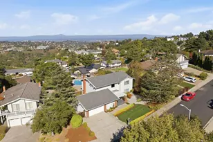 15 Waterloo Ct, Belmont, CA 94002 - Photo 44