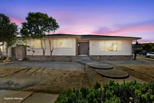 796 Lawrence Dr, Gilroy, CA 95020 - Photo 2